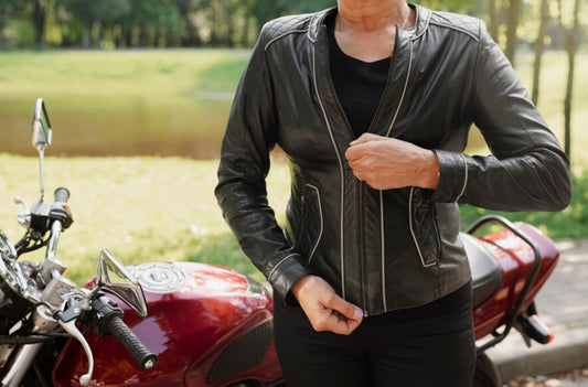 How to Get Wrinkles Out of a Leather Jacket